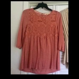 Reserved* Junior’s Top, Size Small